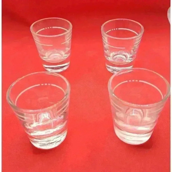 Lot of 4 Vintage 2 oz. White Line Marked Clear Bar Shot glasses - Picture 1 of 4